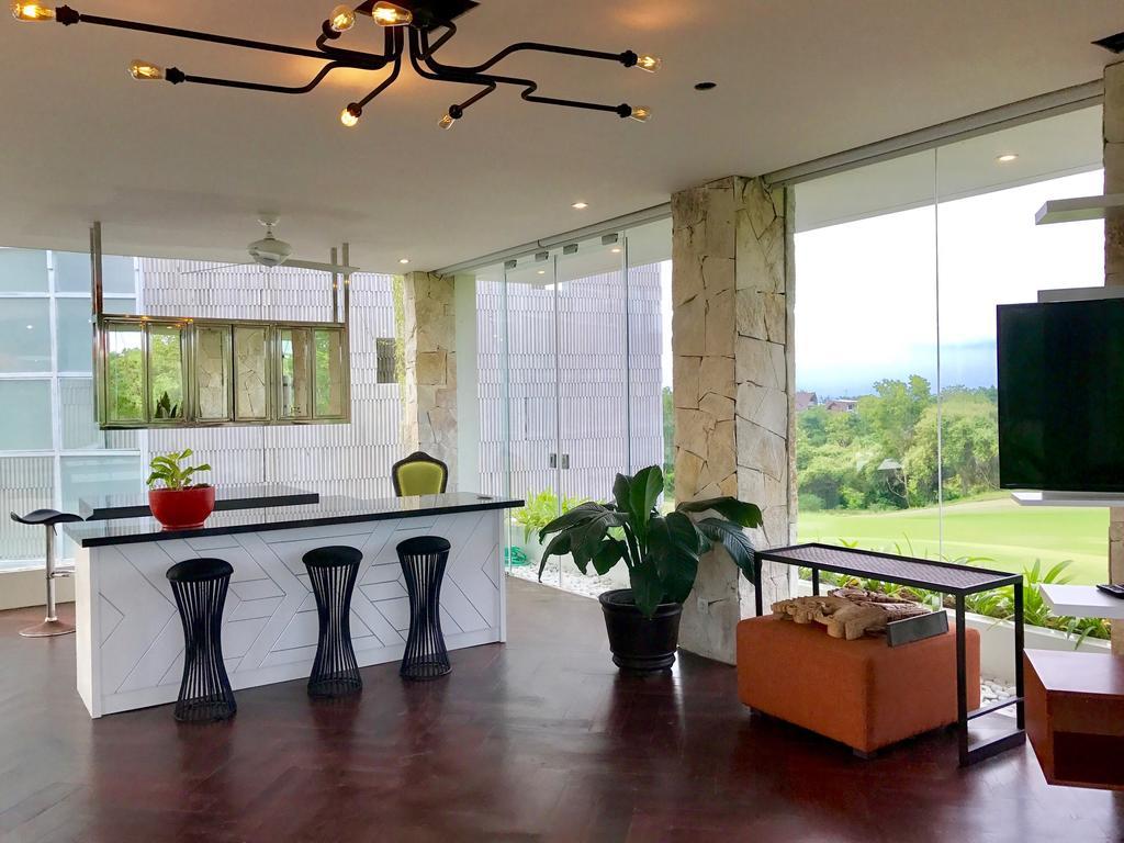 New Kuta Golf / Ocean Villa Uluwatu  Bagian luar foto